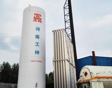 鄭州立式LNG罐